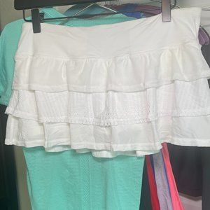 Lululemon skirt - size 6